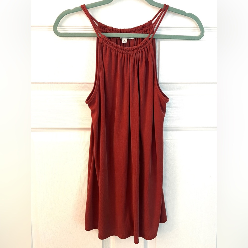 Women's dusty rose Sleeveless Top